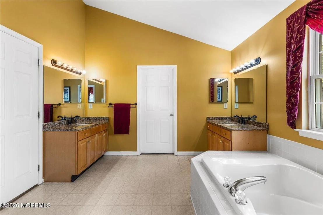 Photo of 25 Paceview Drive