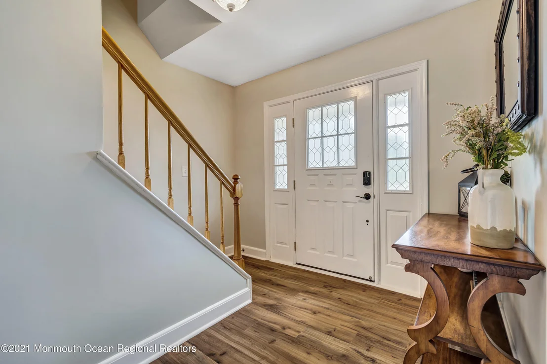 Photo of 213 Doe Road