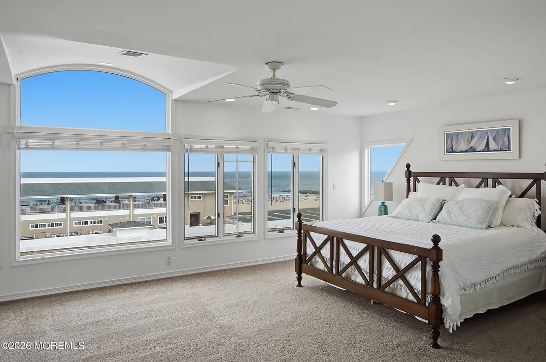 Photo of 2007 Ocean Avenue N
