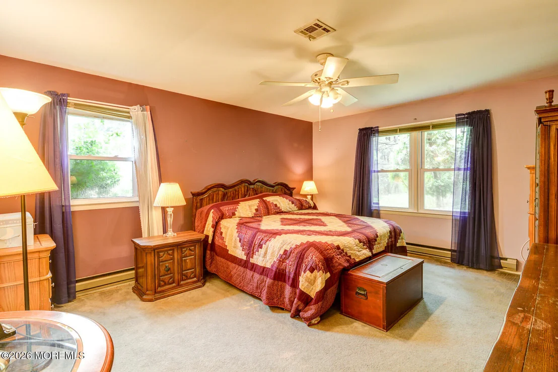 Photo of 71 Meadowbrook Road