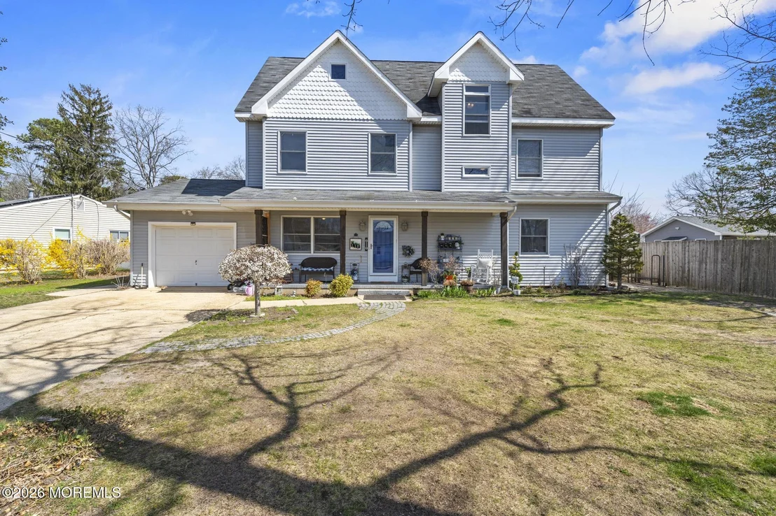 Photo of 110 Pineway Drive