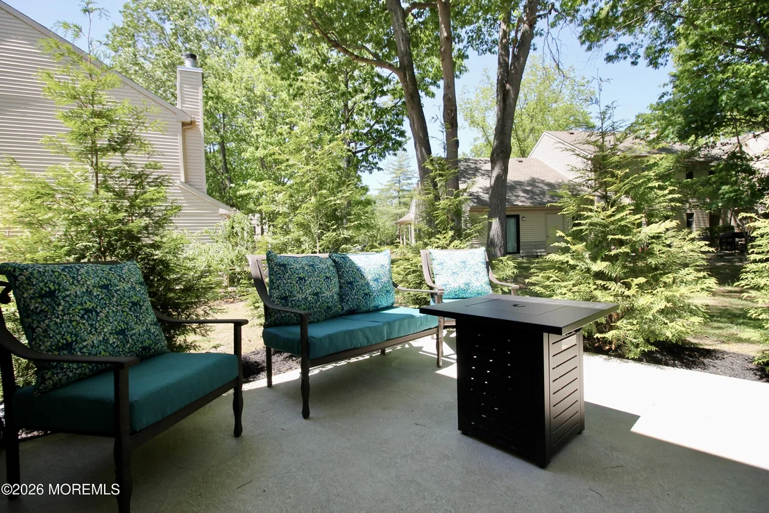 Photo of 111 Azalea Circle