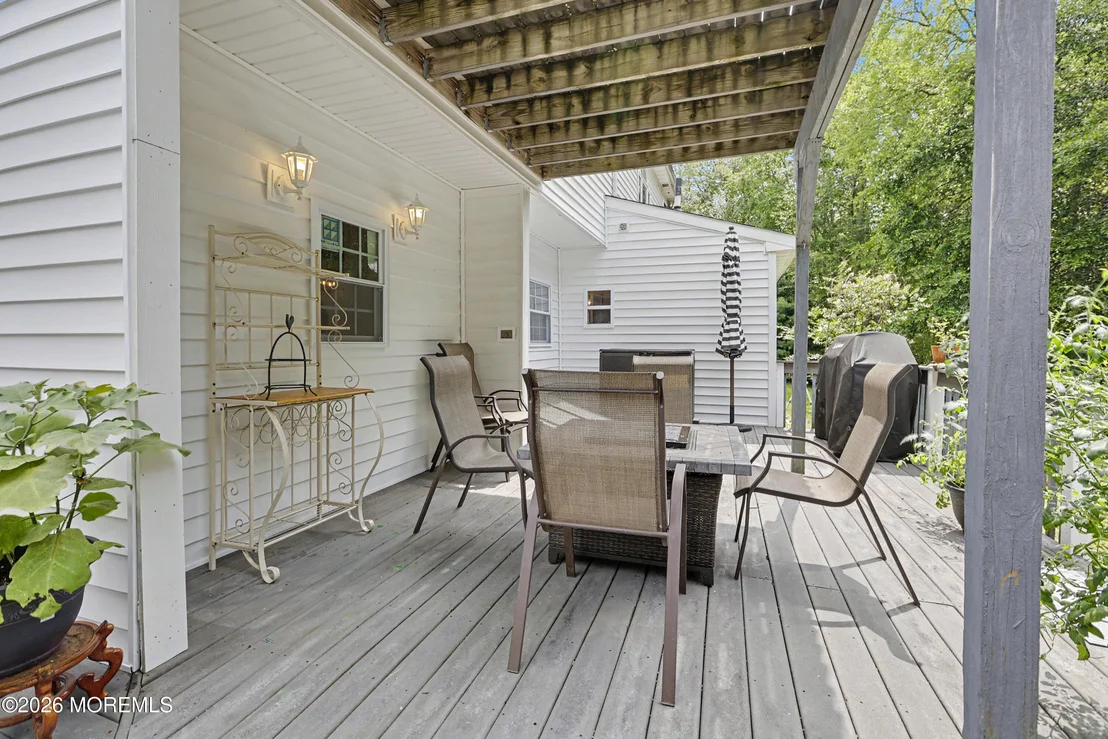 Photo of 700 Wright Debow Road