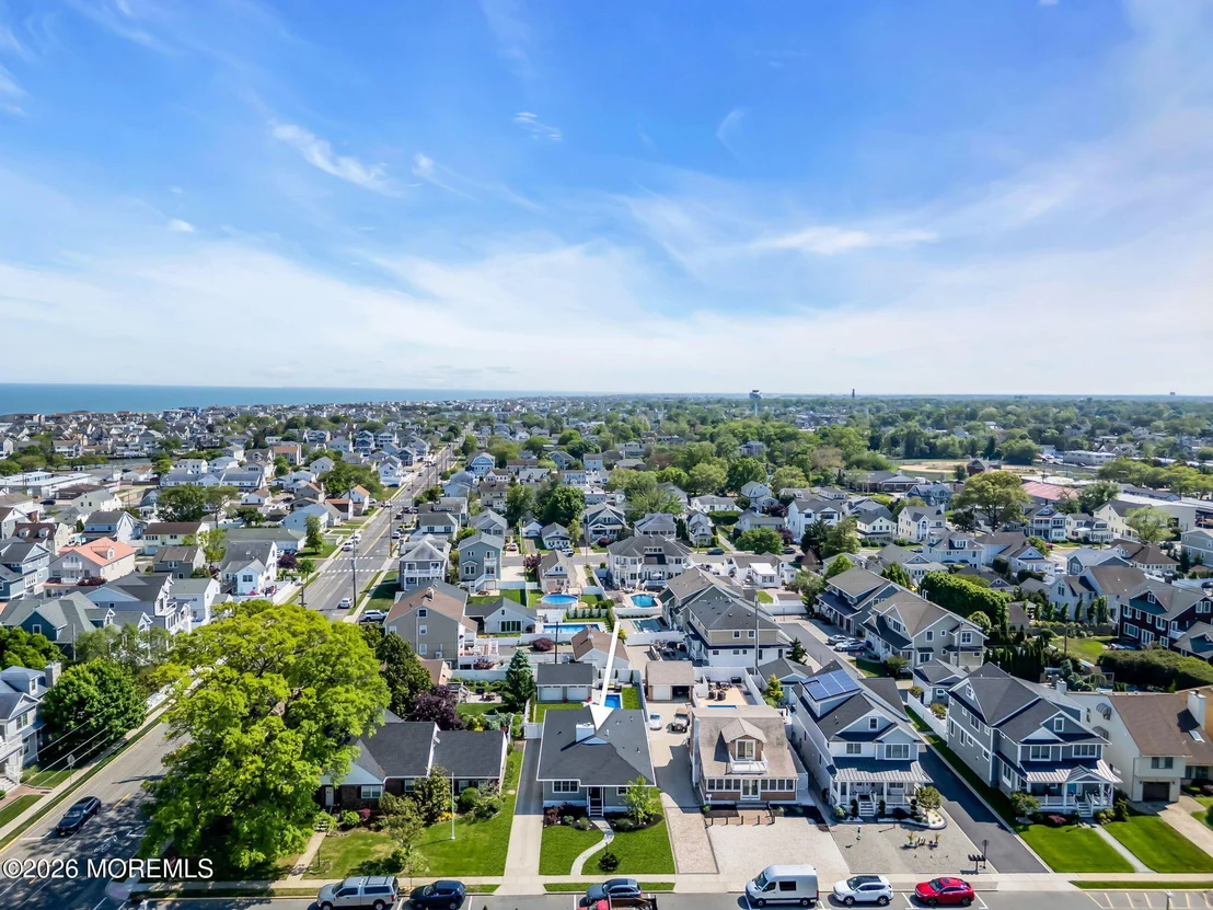 Photo of 304 Parkway