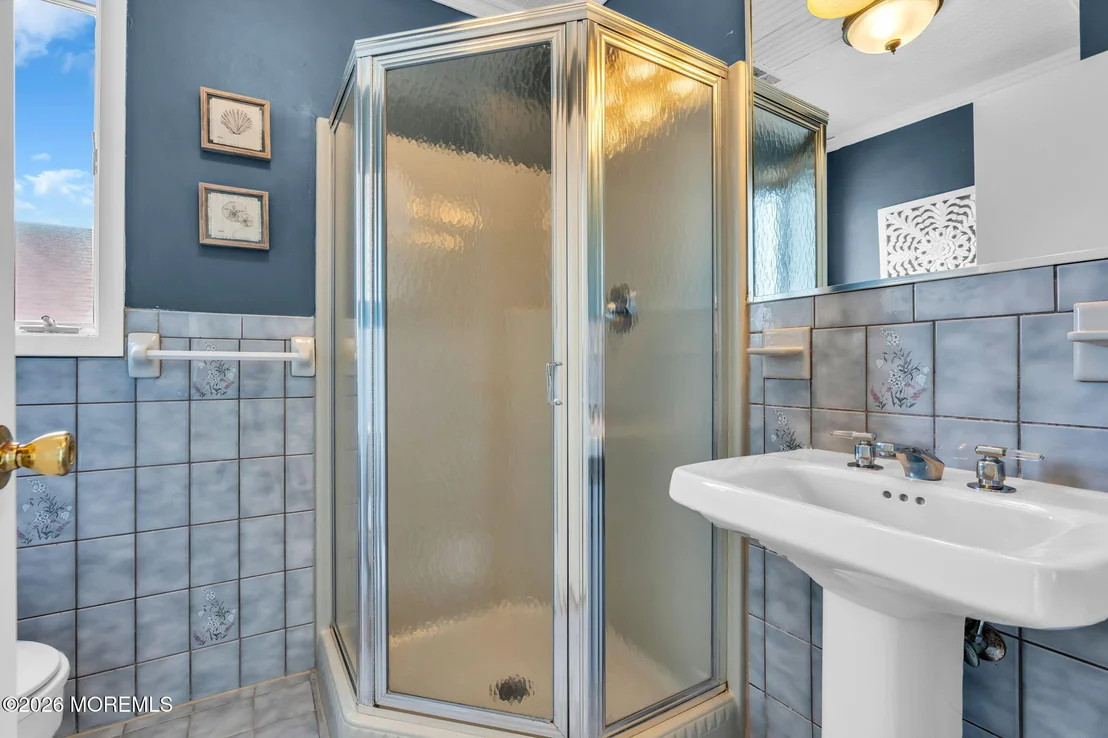 Photo of 3176 Ocean Road