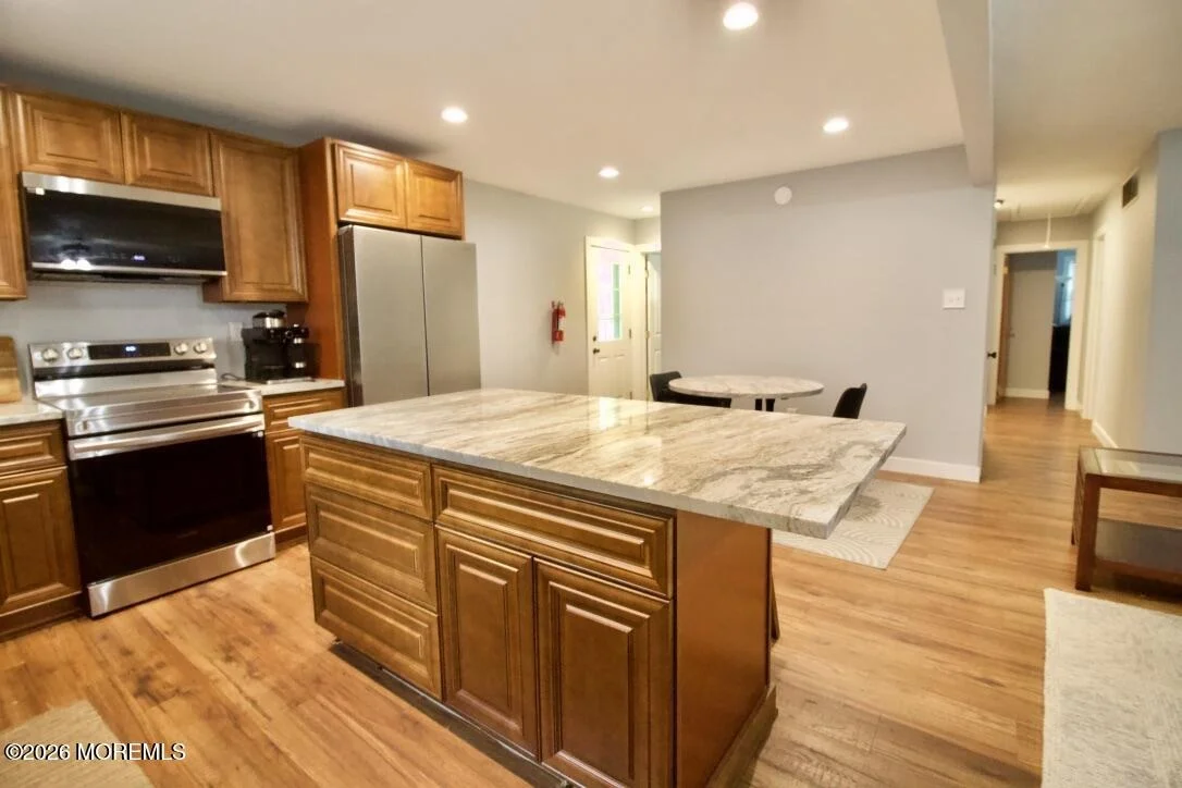 Photo of 321 Cherokee Drive