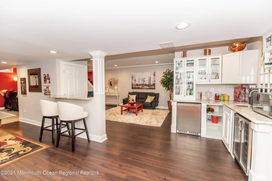 Photo of 607 Windcrest Court
