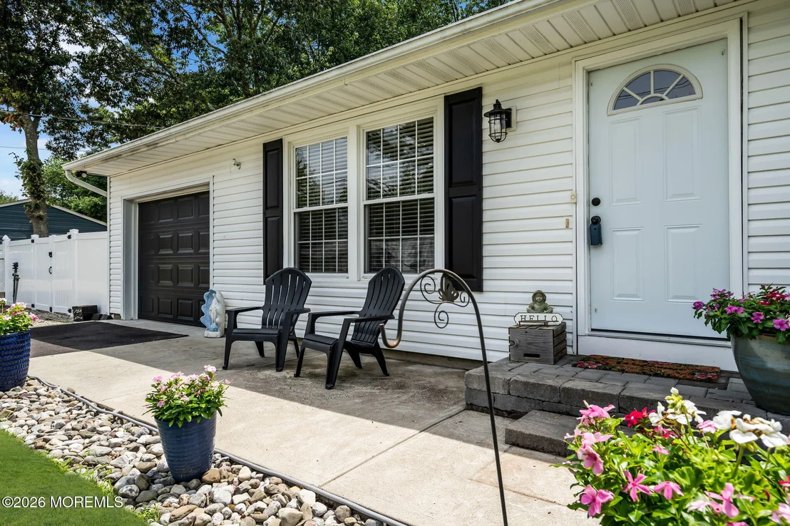 Photo of 417 Chestnut Drive