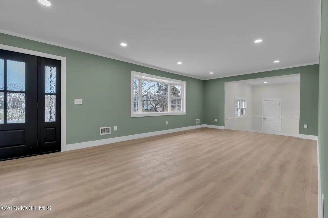 Photo of 684 Brookside Drive