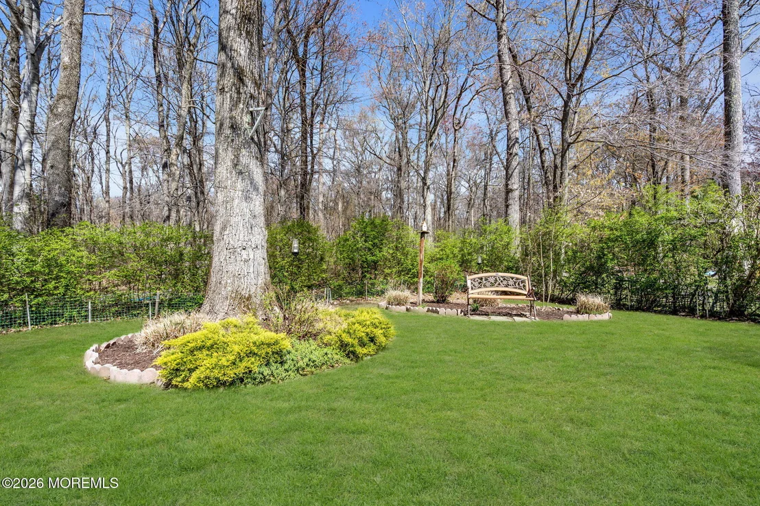 Photo of 90 Bear Brook Road