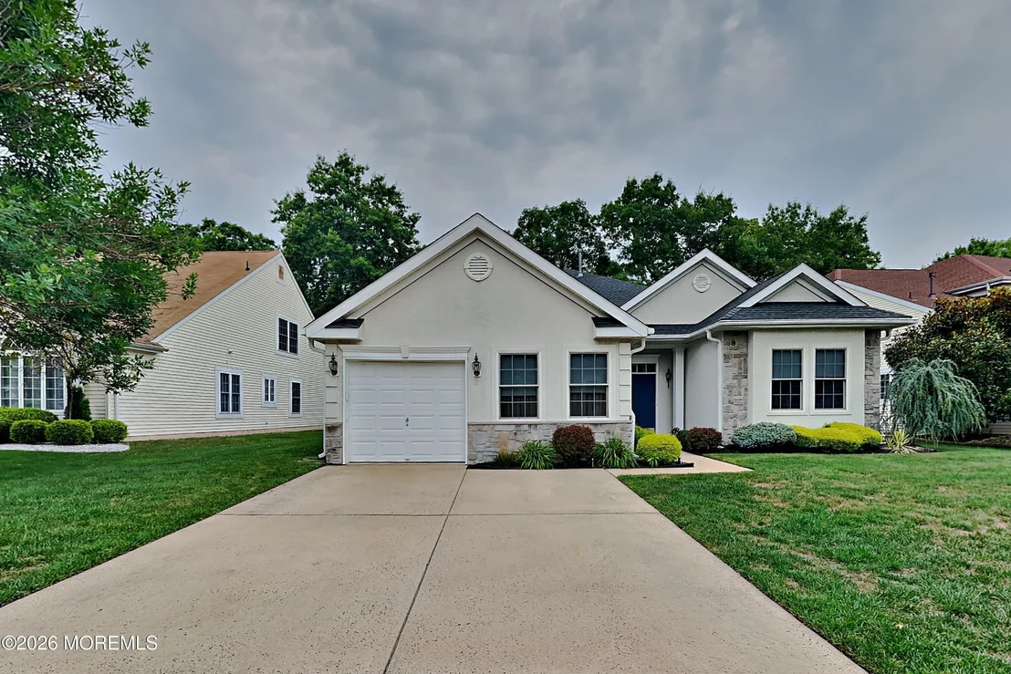 Photo of 11 Pebble Beach Boulevard