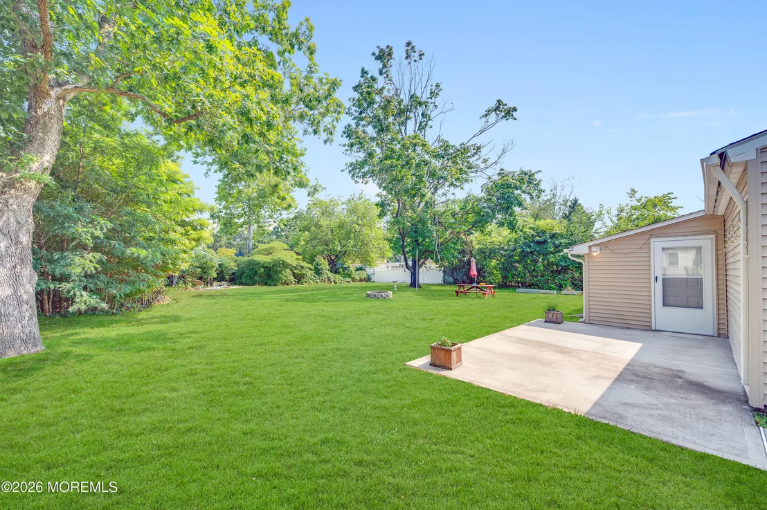 Photo of 271 Sky Manor Boulevard