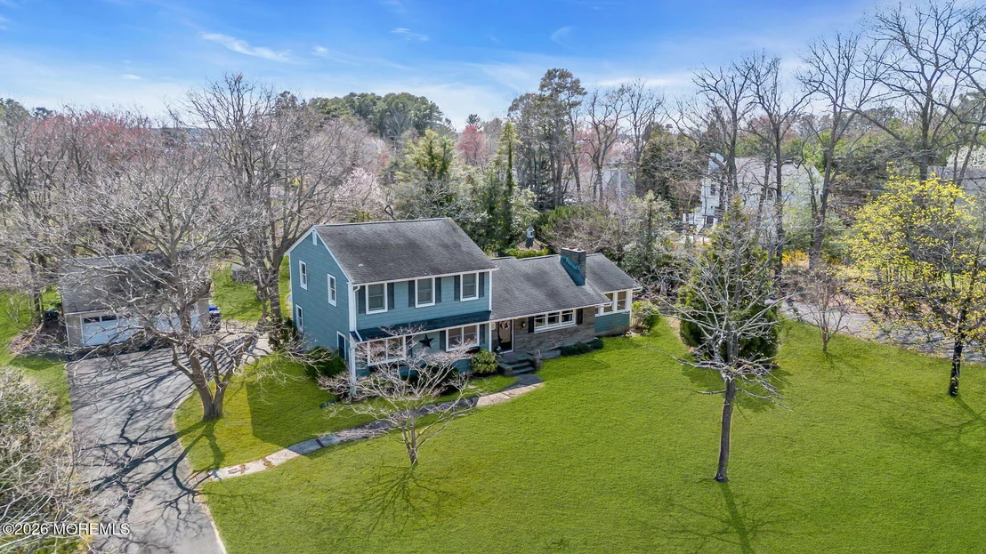 Photo of 249 Twin Oaks Drive