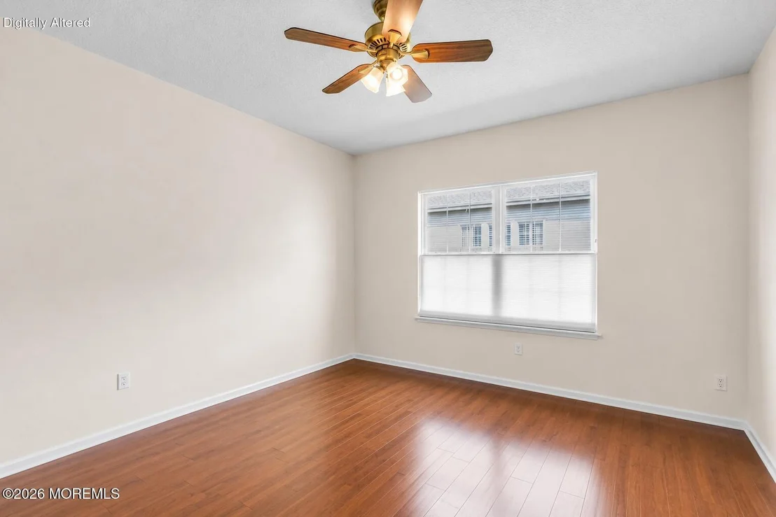 Photo of 2593 Collier Road