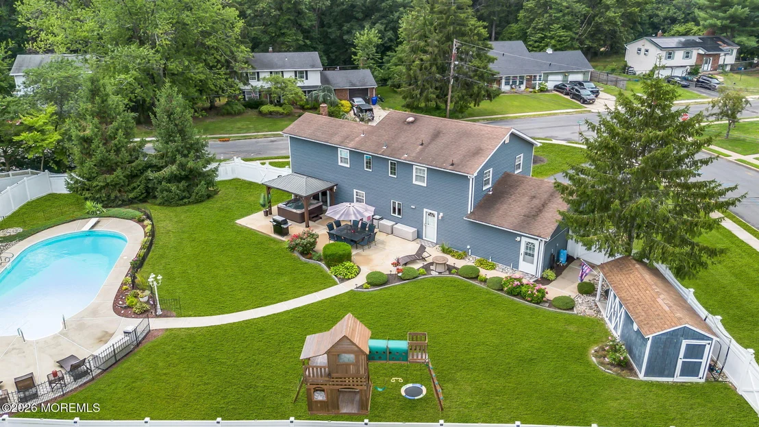 Photo of 1 Meadowbrook Drive