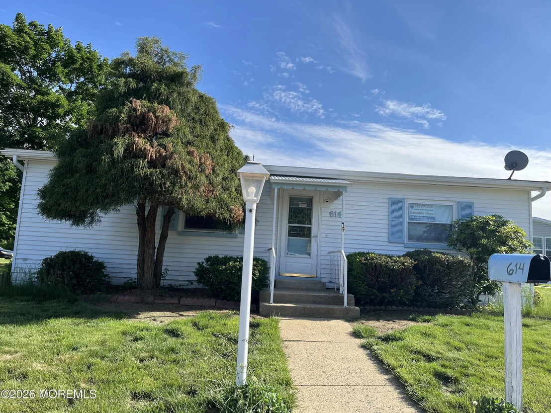 Photo of 614 Jerome Place