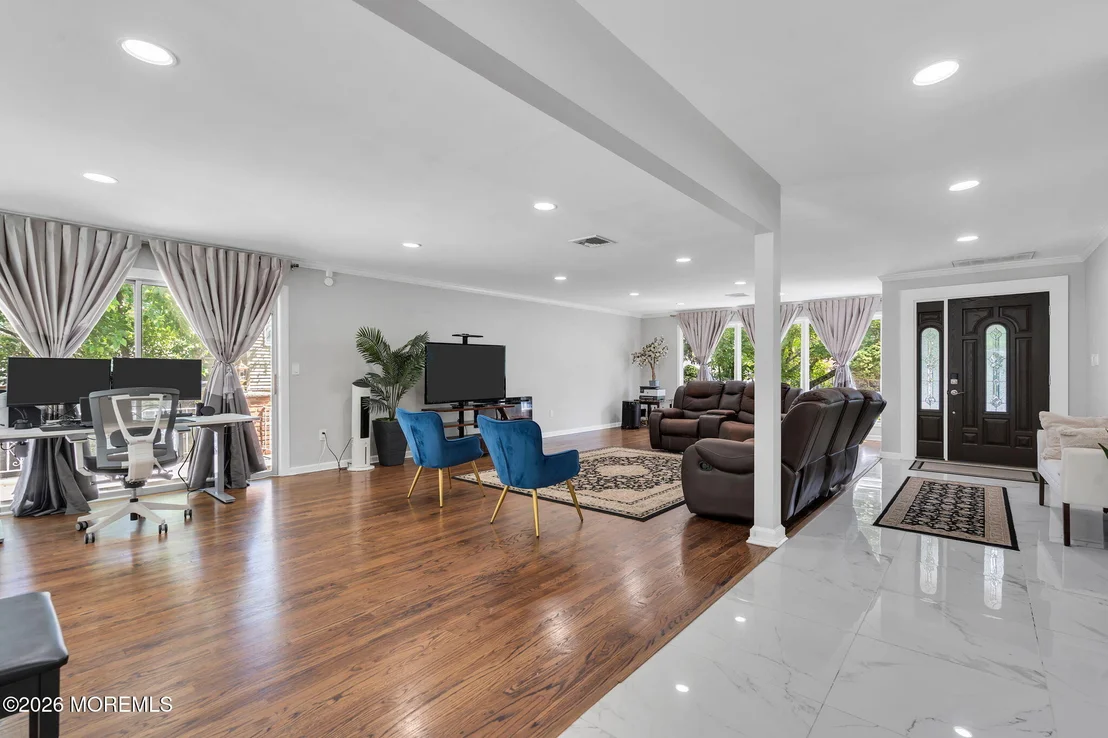Photo of 5 Phillip Drive