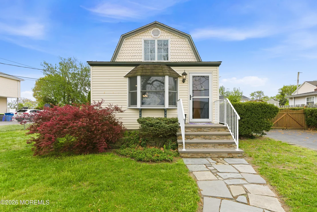 Photo of 114 Ocean Boulevard