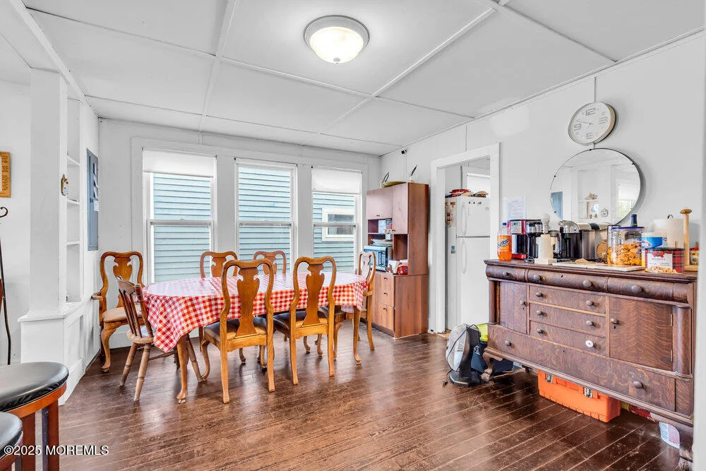 Photo of 110 2nd Avenue