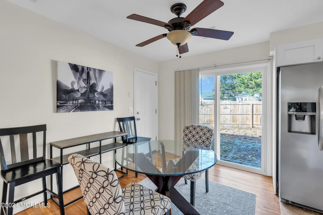 Photo of 512 N Shore Drive