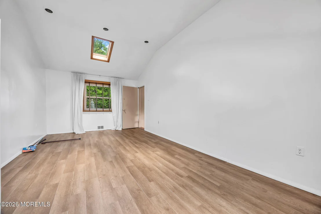 Photo of 5 Cortland Drive