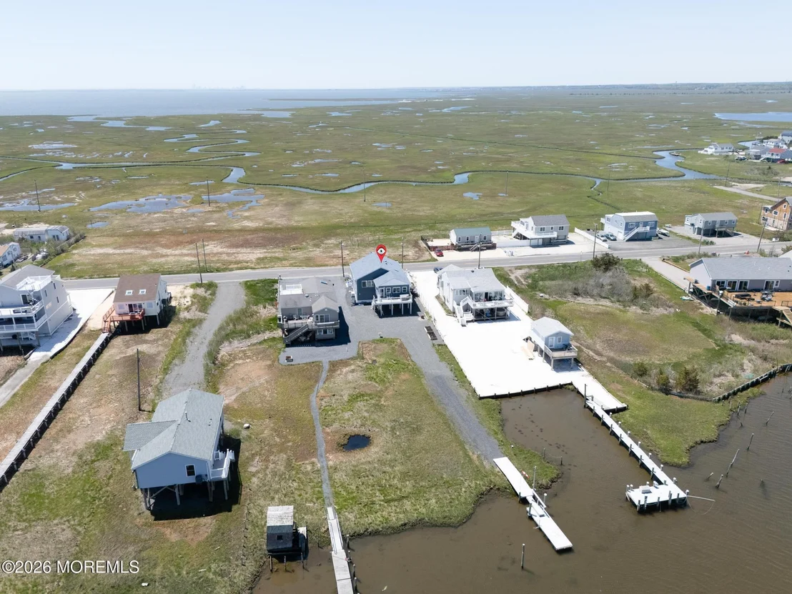 Photo of 418 Dock Road