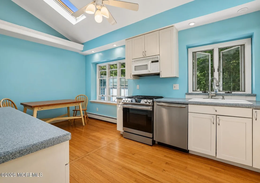 Photo of 275 Ocean Boulevard