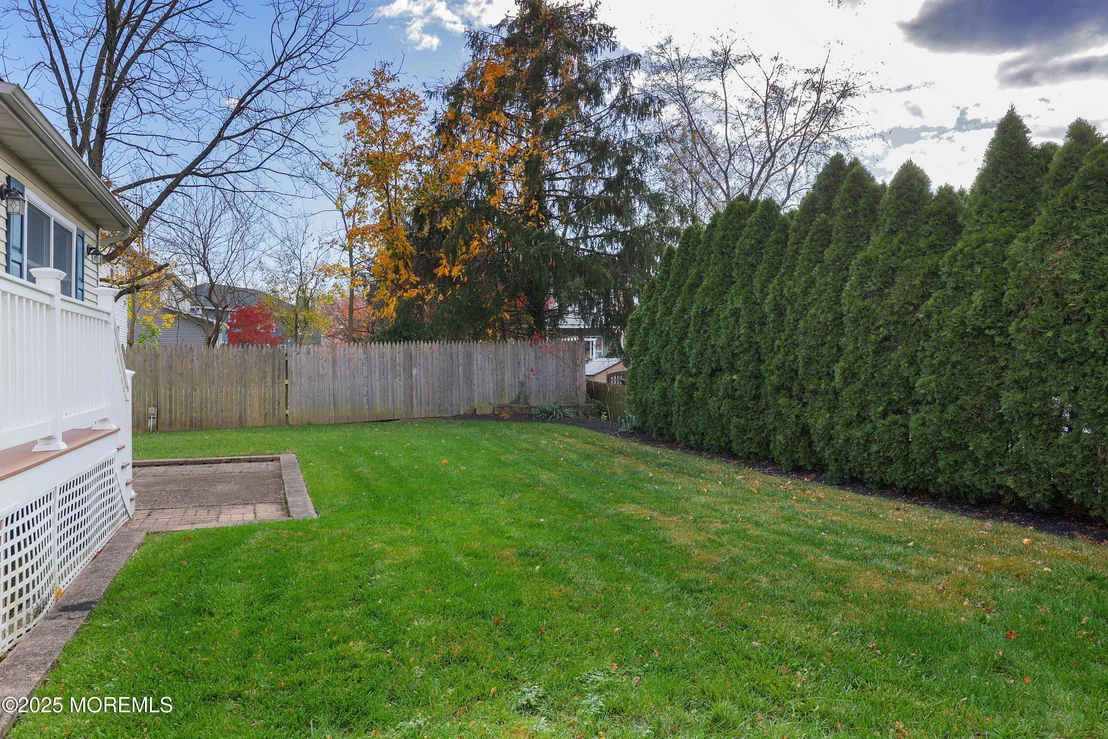 Photo of 2 Columbia Drive