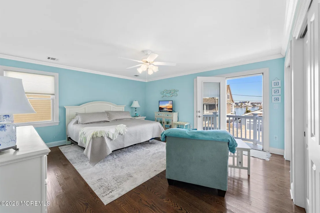 Photo of 305 Sloop Lane