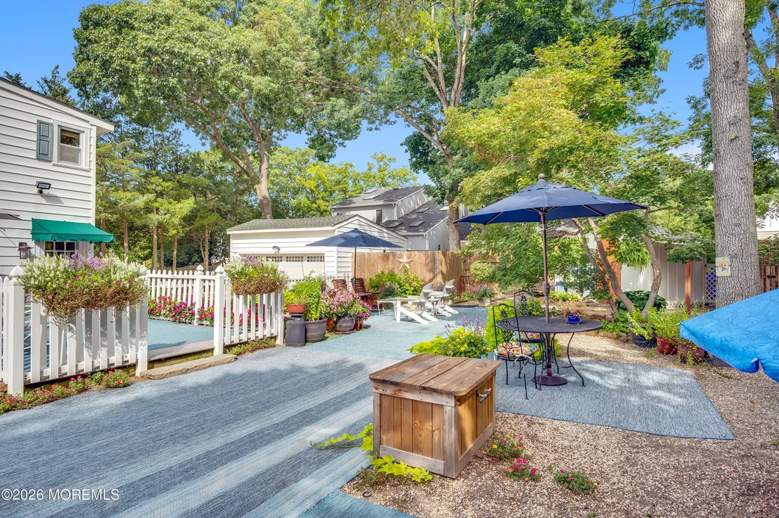 Photo of 157 17th Avenue