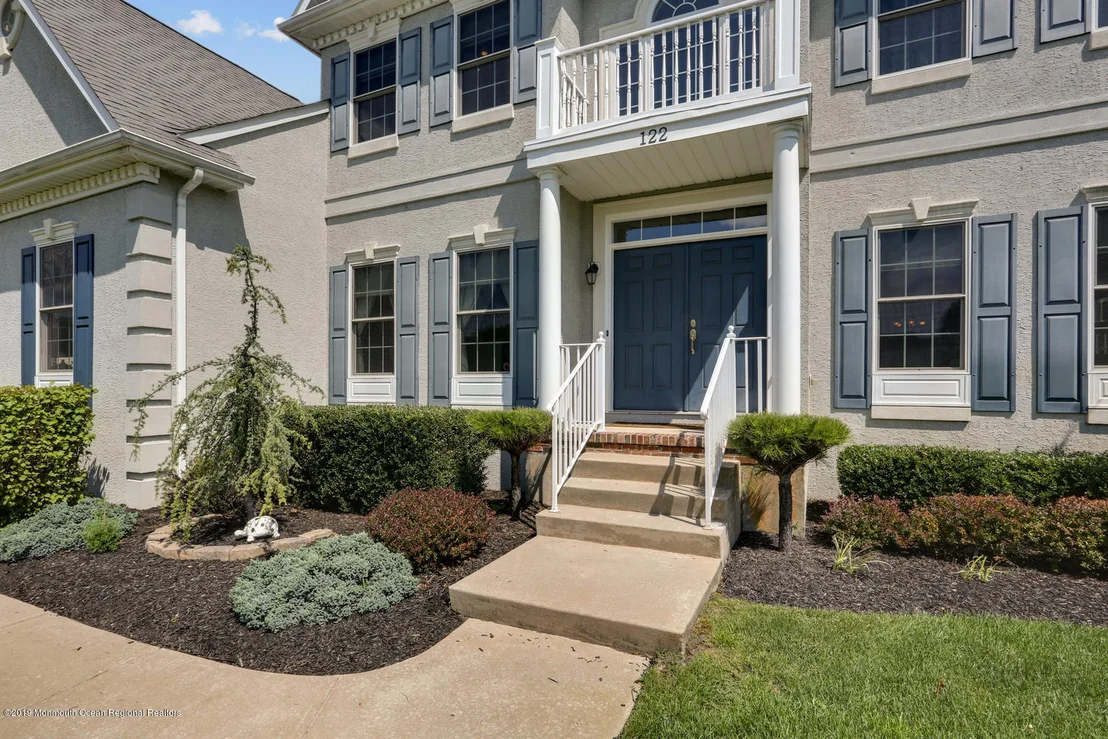 Photo of 122 Adams Way