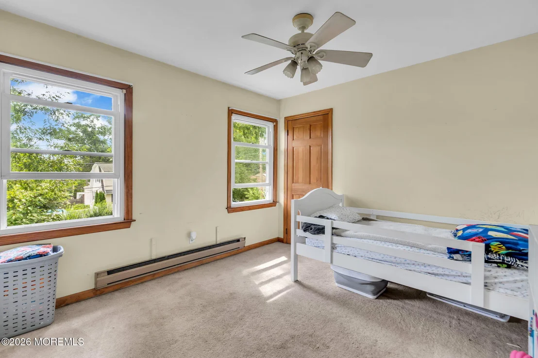 Photo of 2209 Crestwood Drive