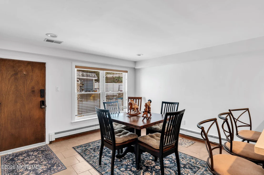 Photo of 241 Old Squan Road