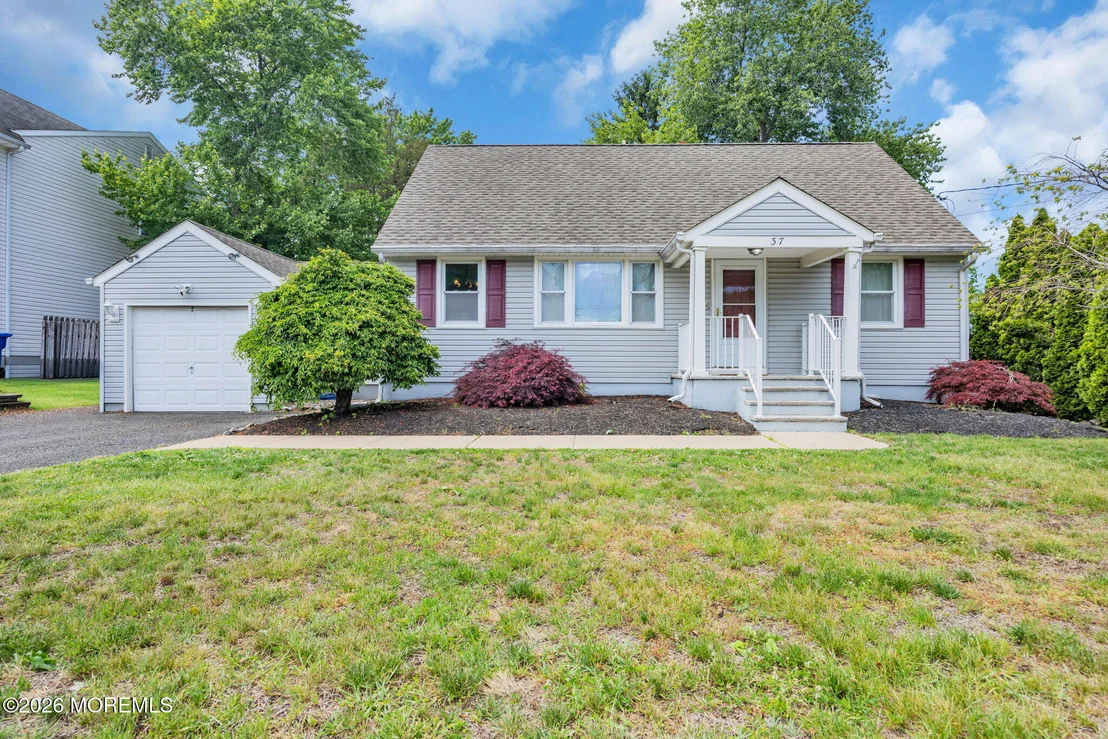 Photo of 37 Sunset Place