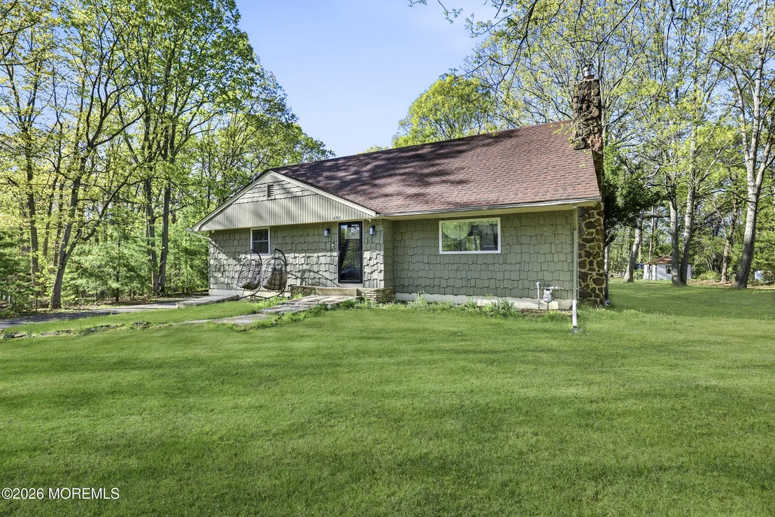 Photo of 492 Cobain Road
