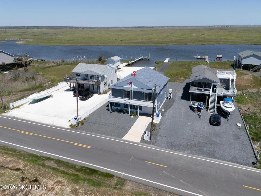 Photo of 418 Dock Road