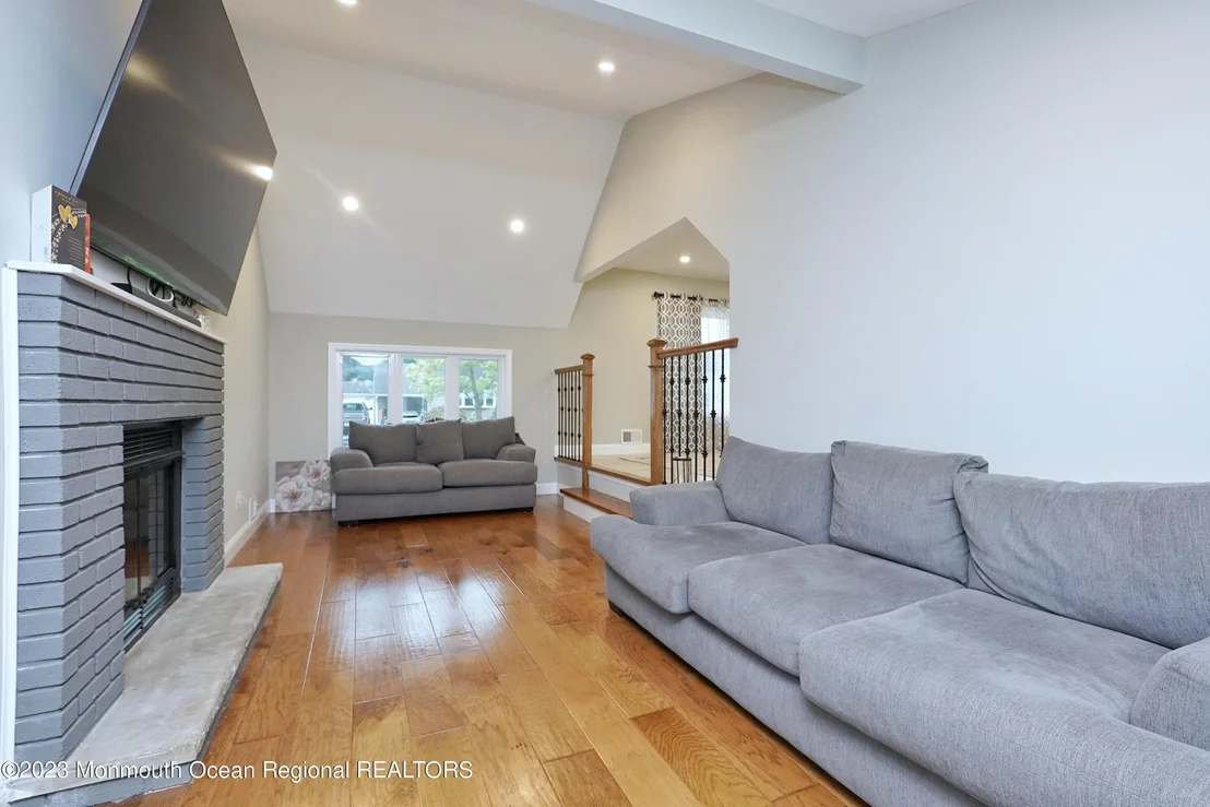 Photo of 16 Mercer Road