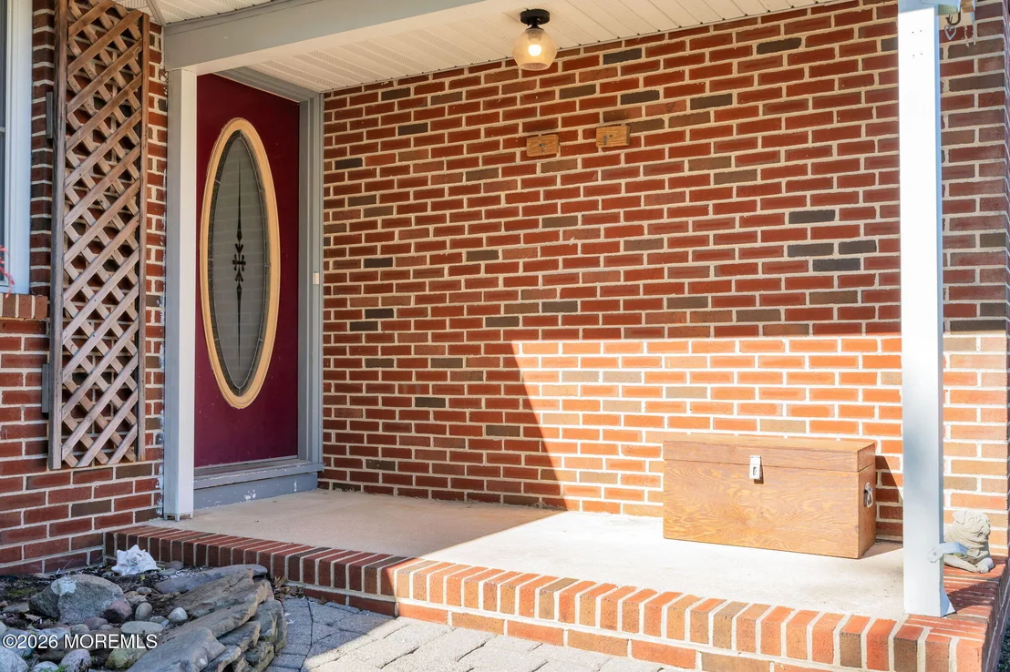 Photo of 141 Sunset Drive