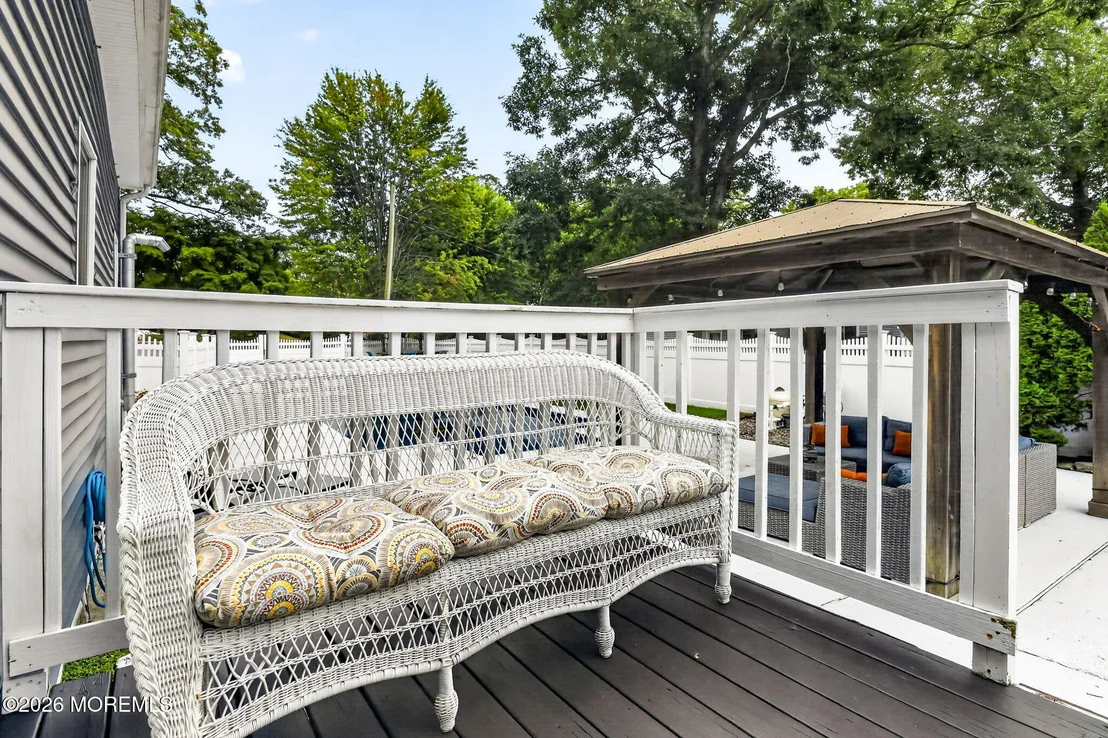 Photo of 210 Robbins Road