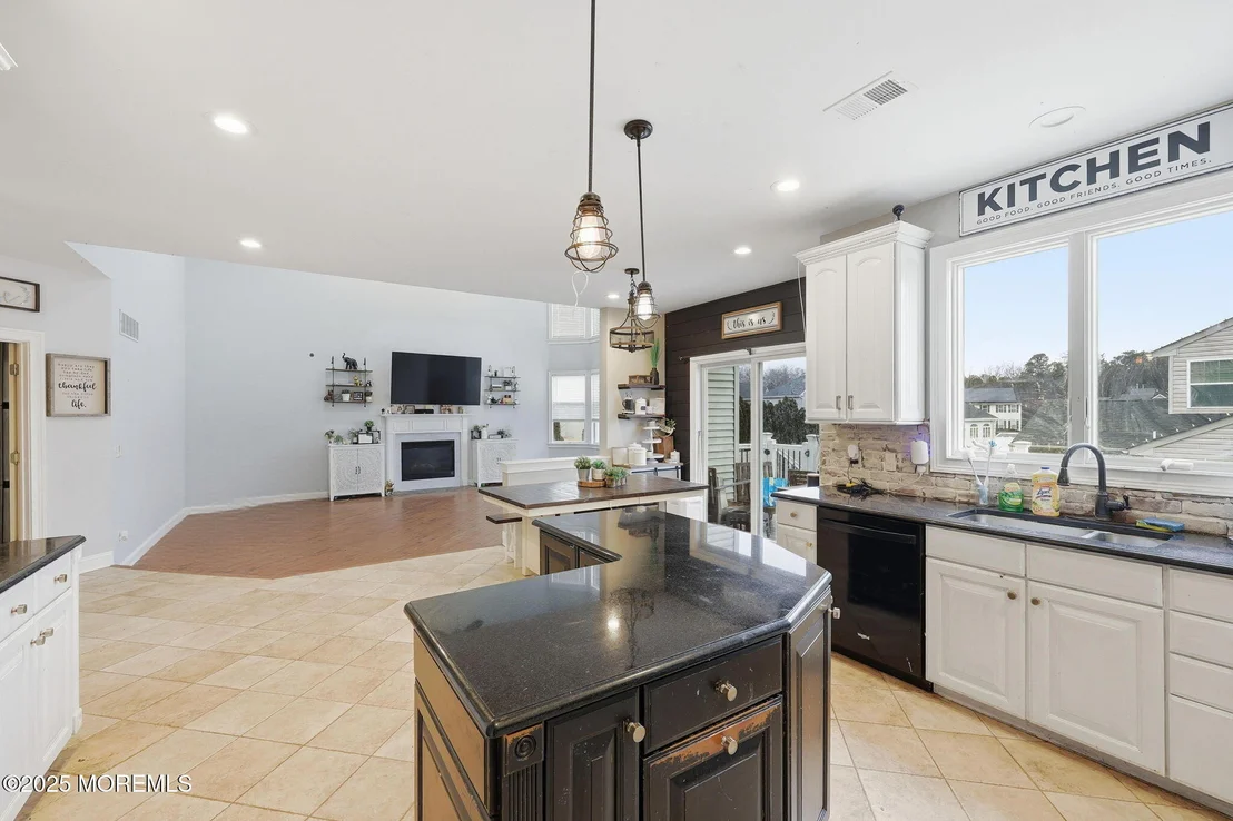 Photo of 11 Penny Lane