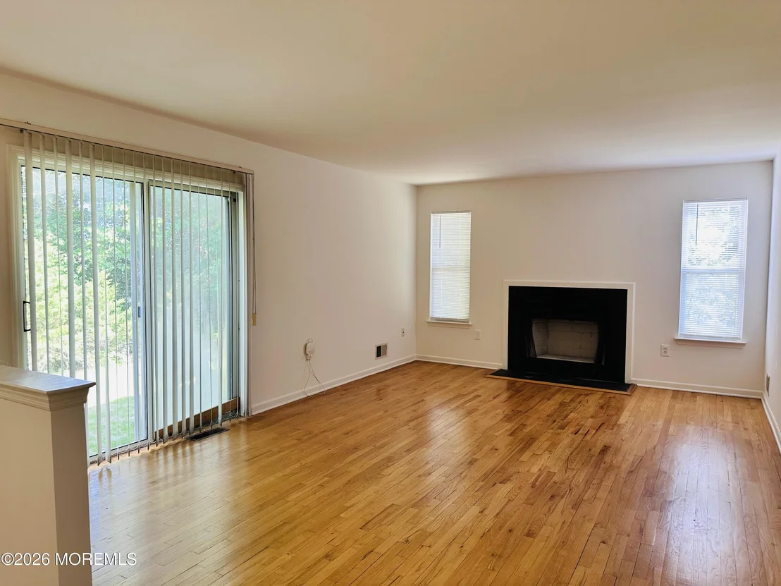 Photo of 974 Ridge Road