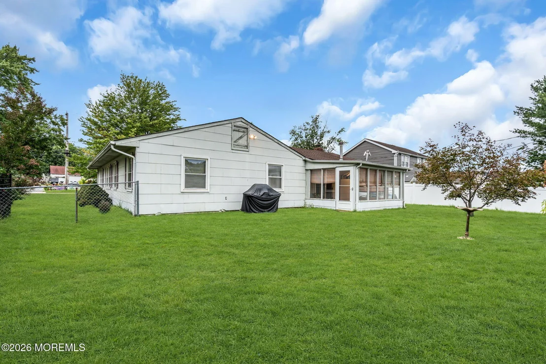 Photo of 580 Lloyd Road