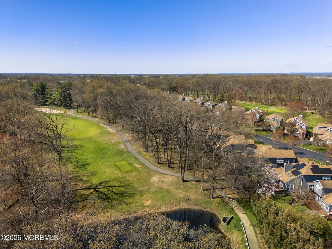Photo of 22 Fairway Boulevard