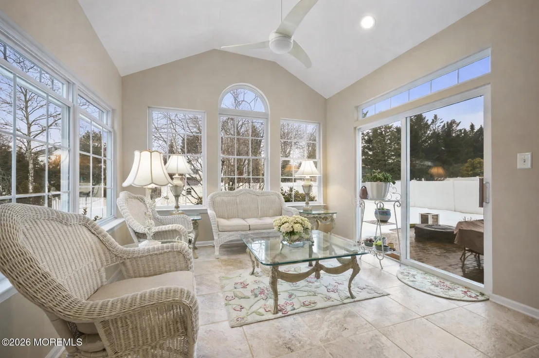 Photo of 49 Dune Road