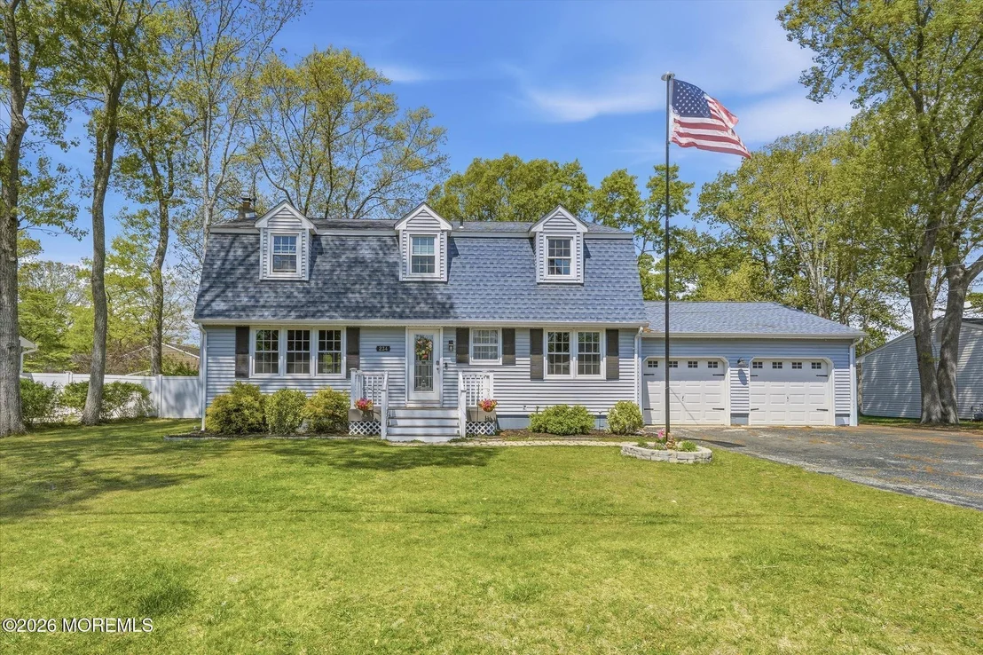 Photo of 234 Spruce Lane