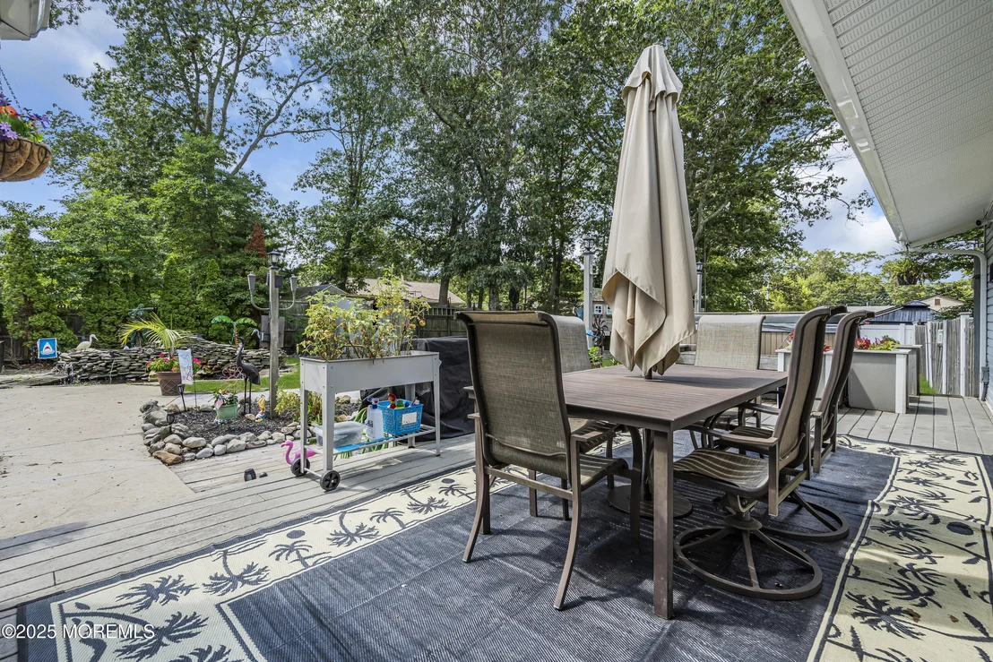 Photo of 110 4th Avenue