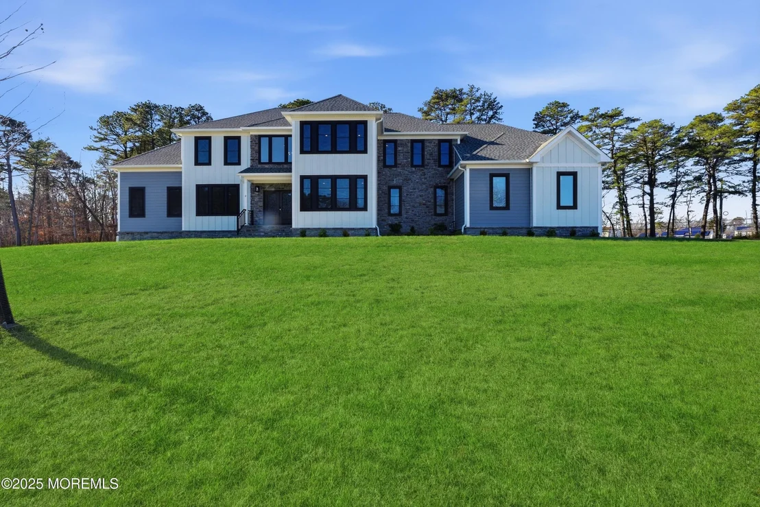 Photo of 2 Haystack Court