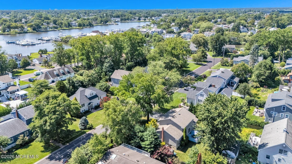 Photo of 49 Manitto Place