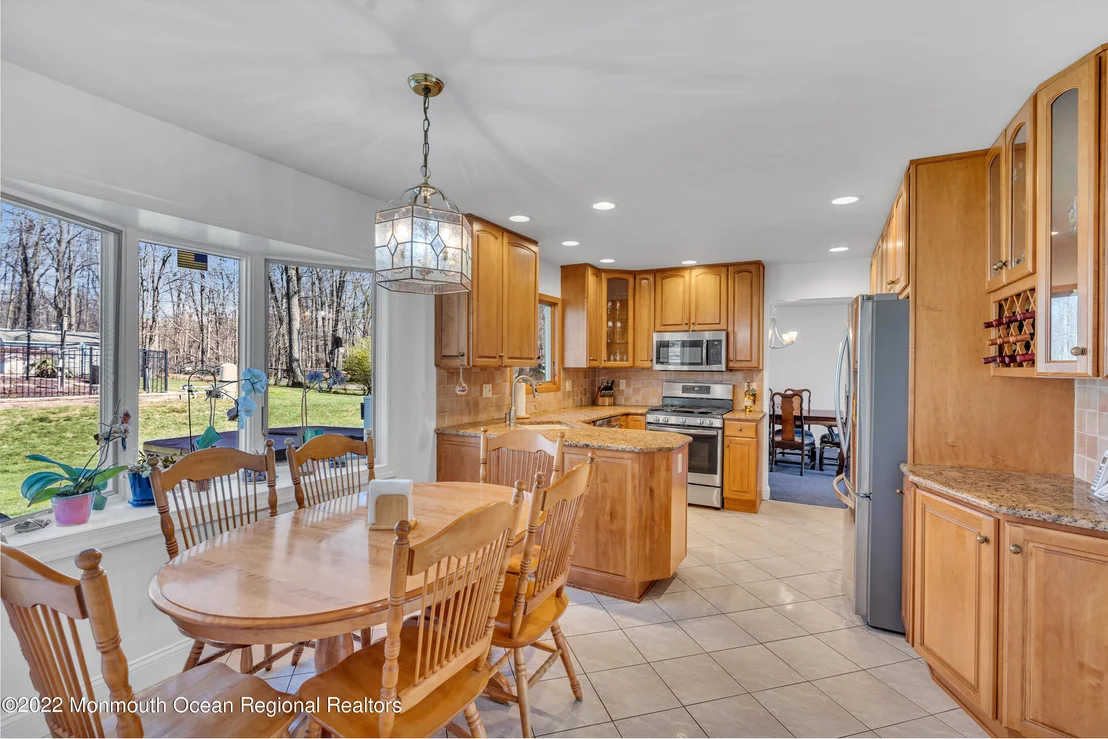 Photo of 7 Algonquin Drive