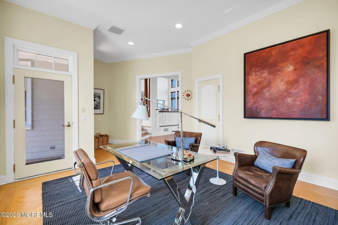 Photo of 229 Comanche Drive